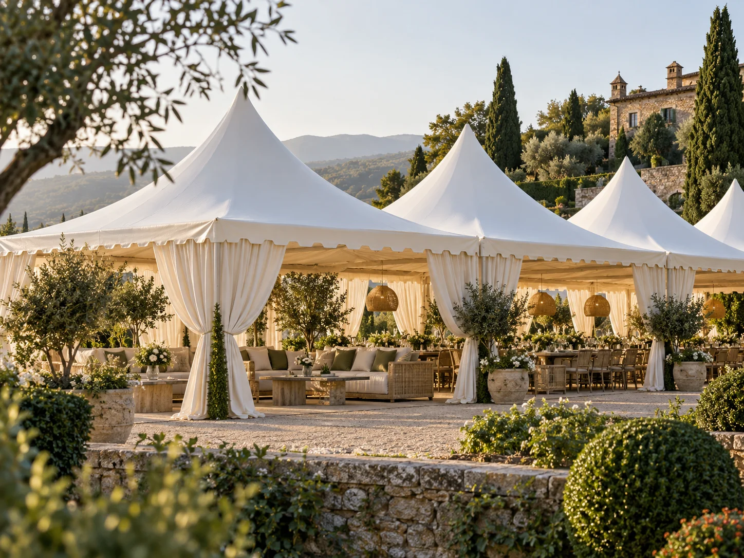 Zelte & Sonnenschutz für Events auf Mallorca