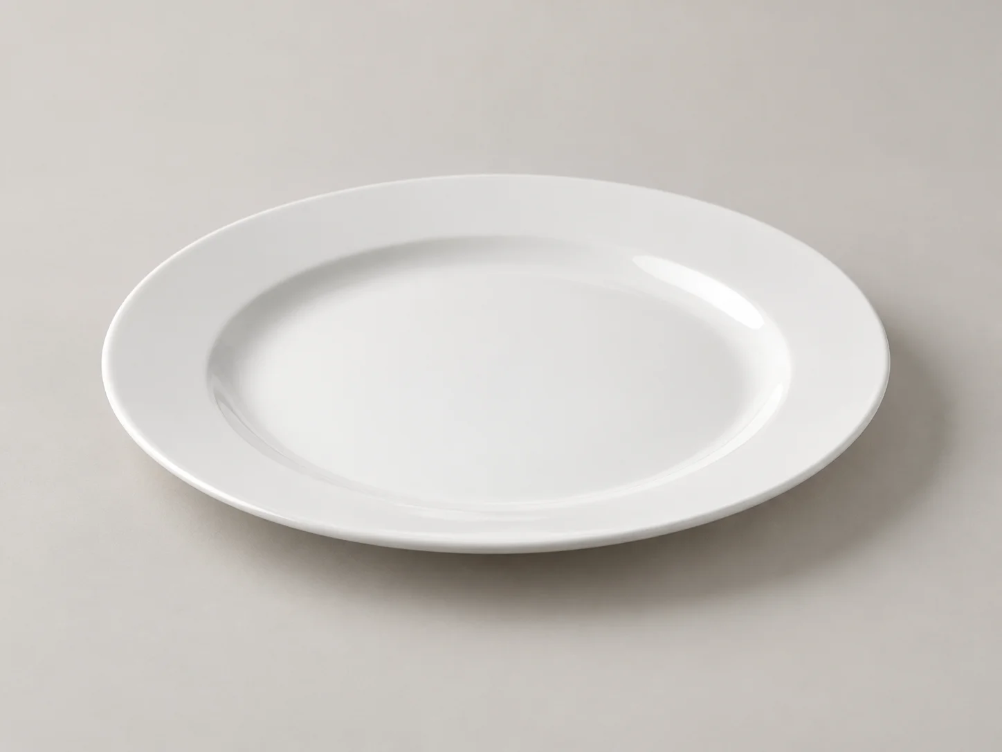 Porzellanteller Dinner auf Mallorca mieten
